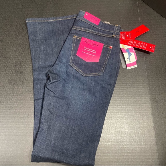 BNWT Spanx Slim-X Slim boot SEXY jeans size 27 PRICE FIRM 
NEVER SECONDHAND - Picture 2 of 10